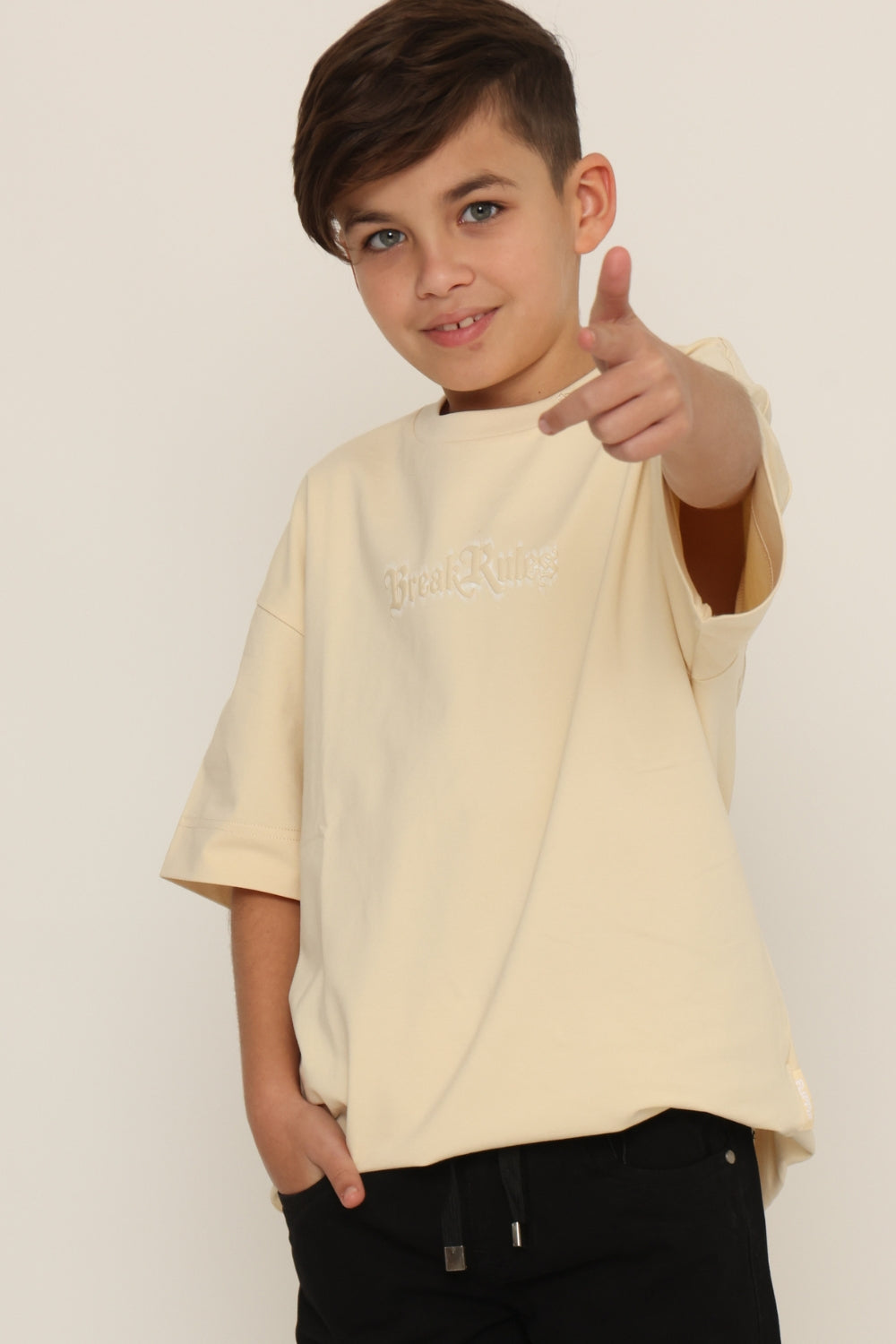 חולצה "EAZY"