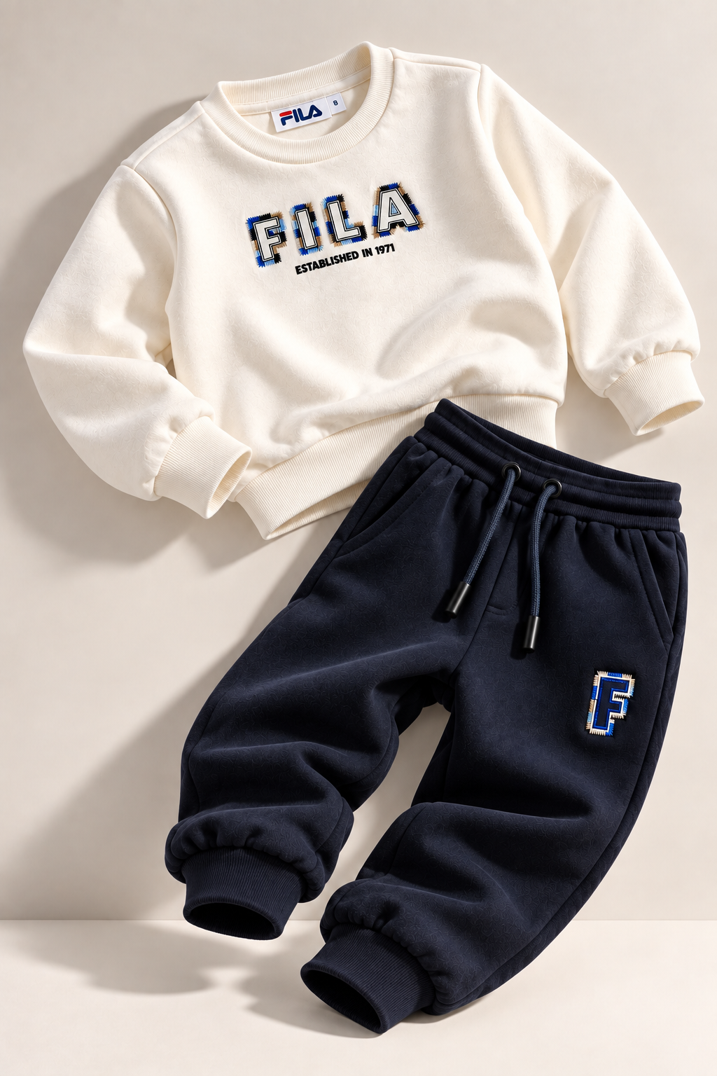 חליפת פוטר FILA לבנים סווטשירט כמאל קרם מידות 2-10 – תמונה 4