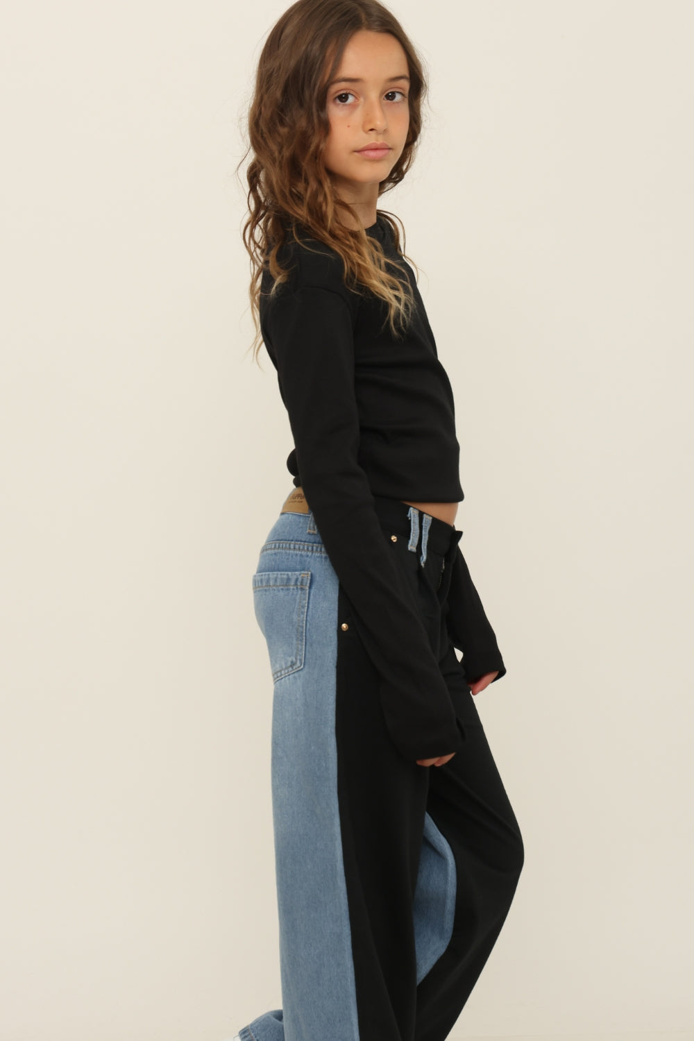 חולצה כפפה
