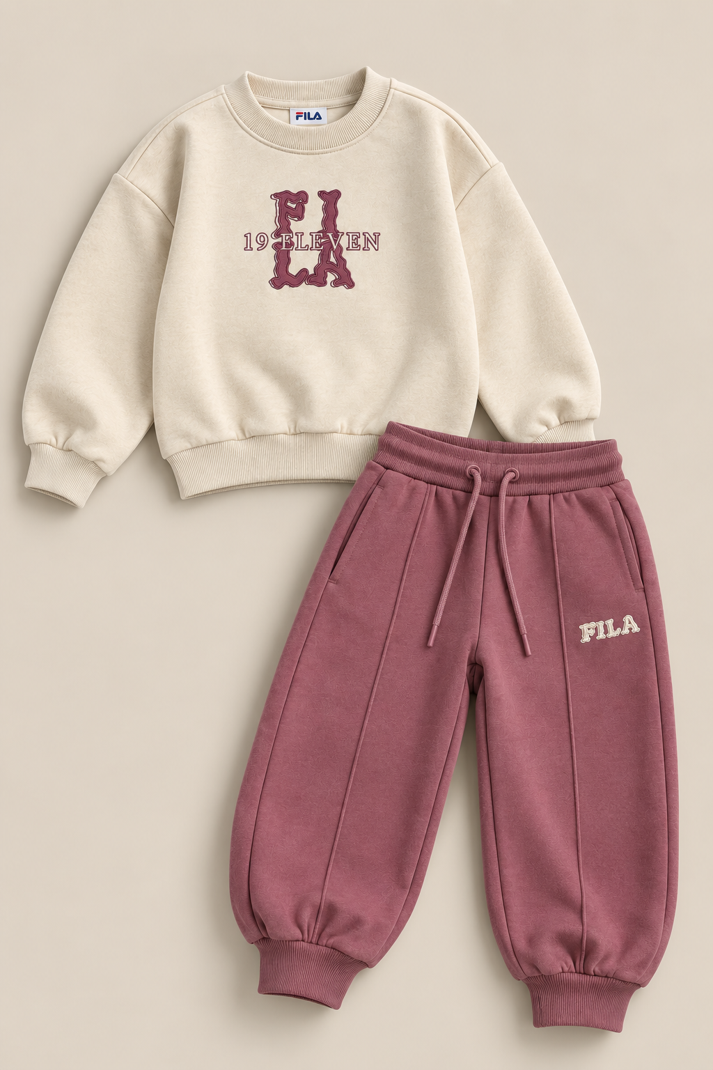 חליפת פוטר FILA לבנות קרם מידות 2-10 – תמונה 5
