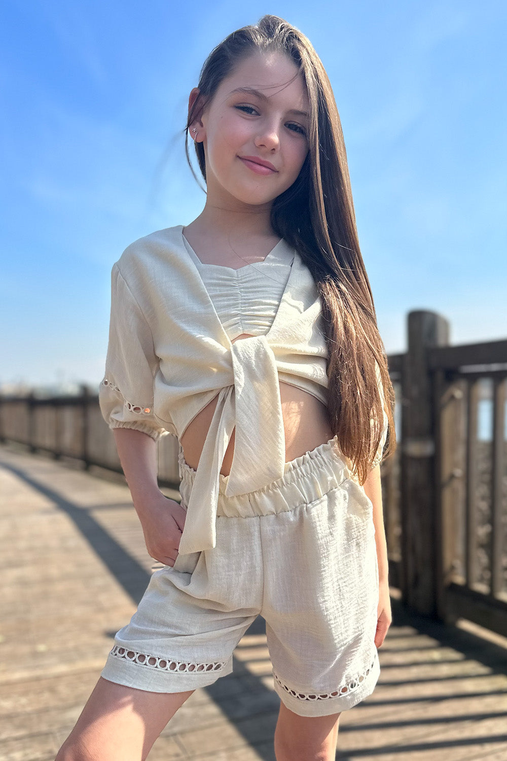 שלושה חלקים חליפת קשירה