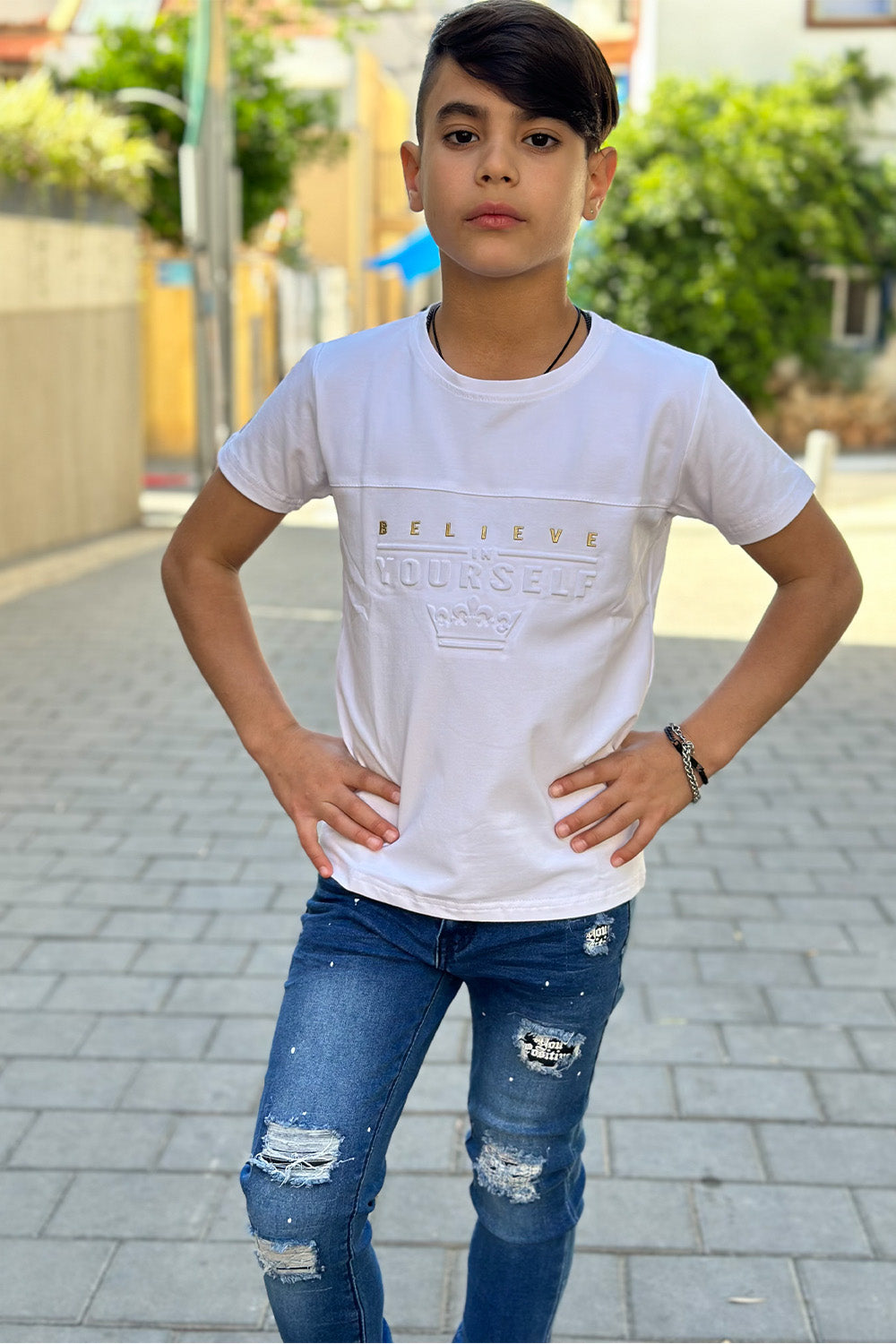 חולצת BELIEVE