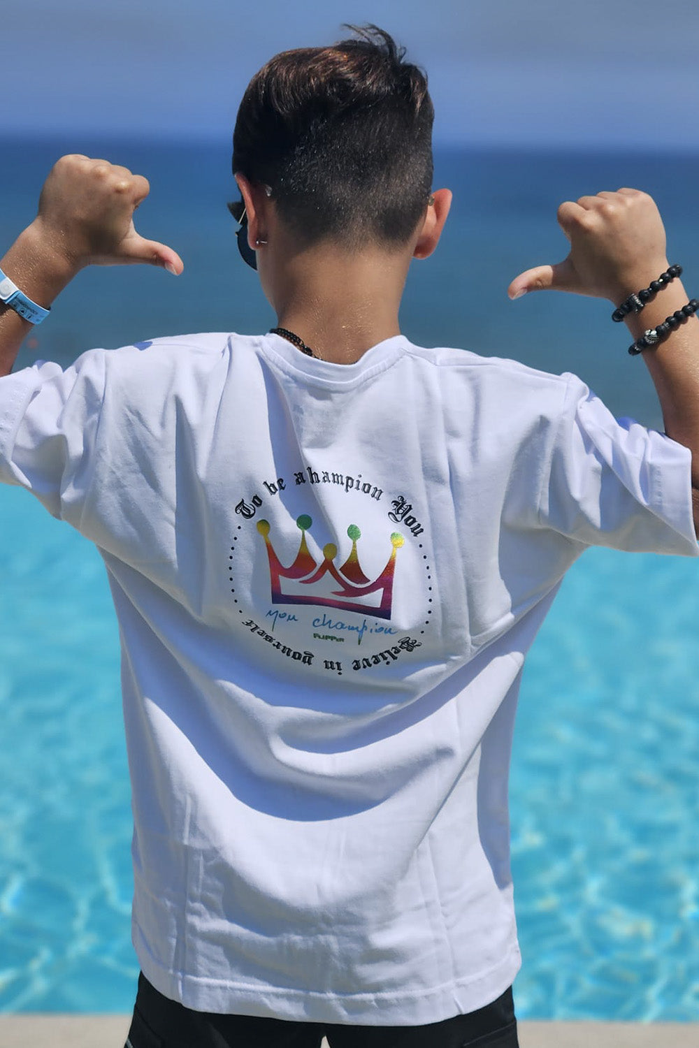 חולצת אוברסייז CROWN