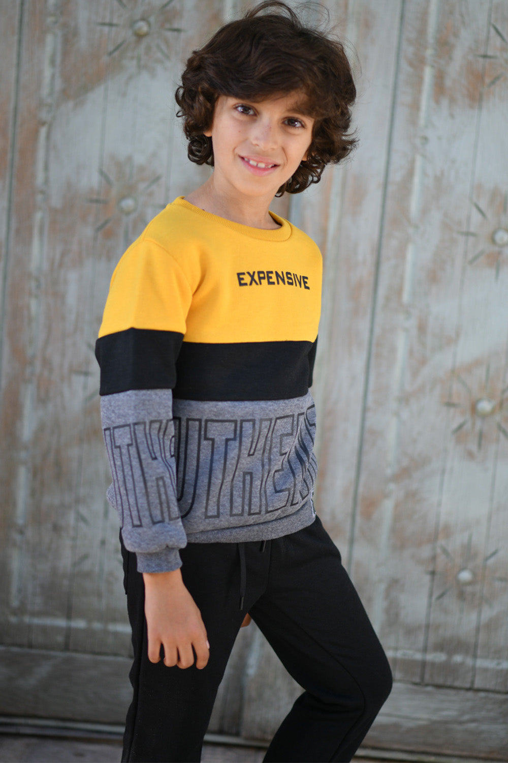 חליפת Expensive